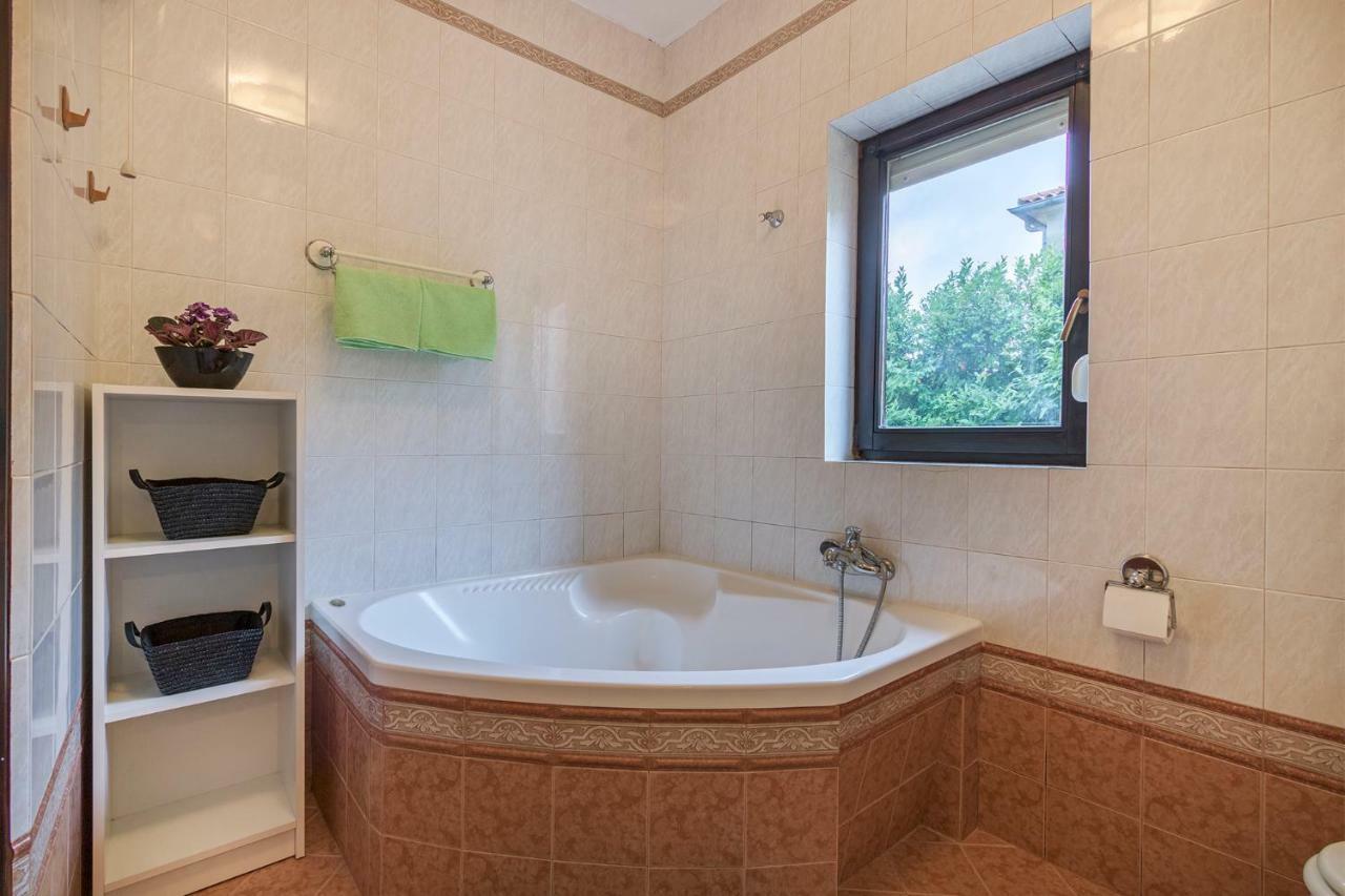Apartment Danijela I بولا المظهر الخارجي الصورة